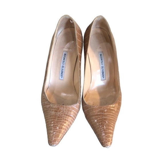 MANOLO Blahnik Pumps Size 37 1/2